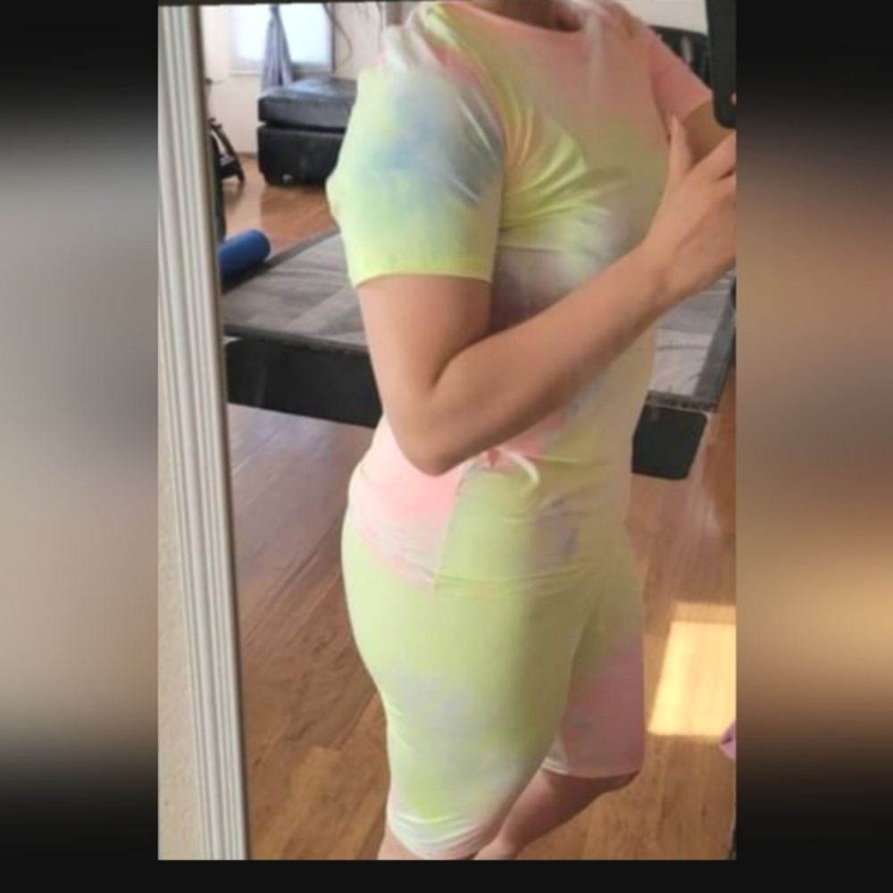 2 piece tie dye biker set